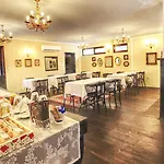 Evmolpia Hotel
