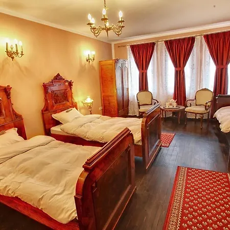Evmolpia Hotel
